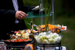 Catering Excepcional: Elevando a Experiência Gastronômica em Diferentes Eventos